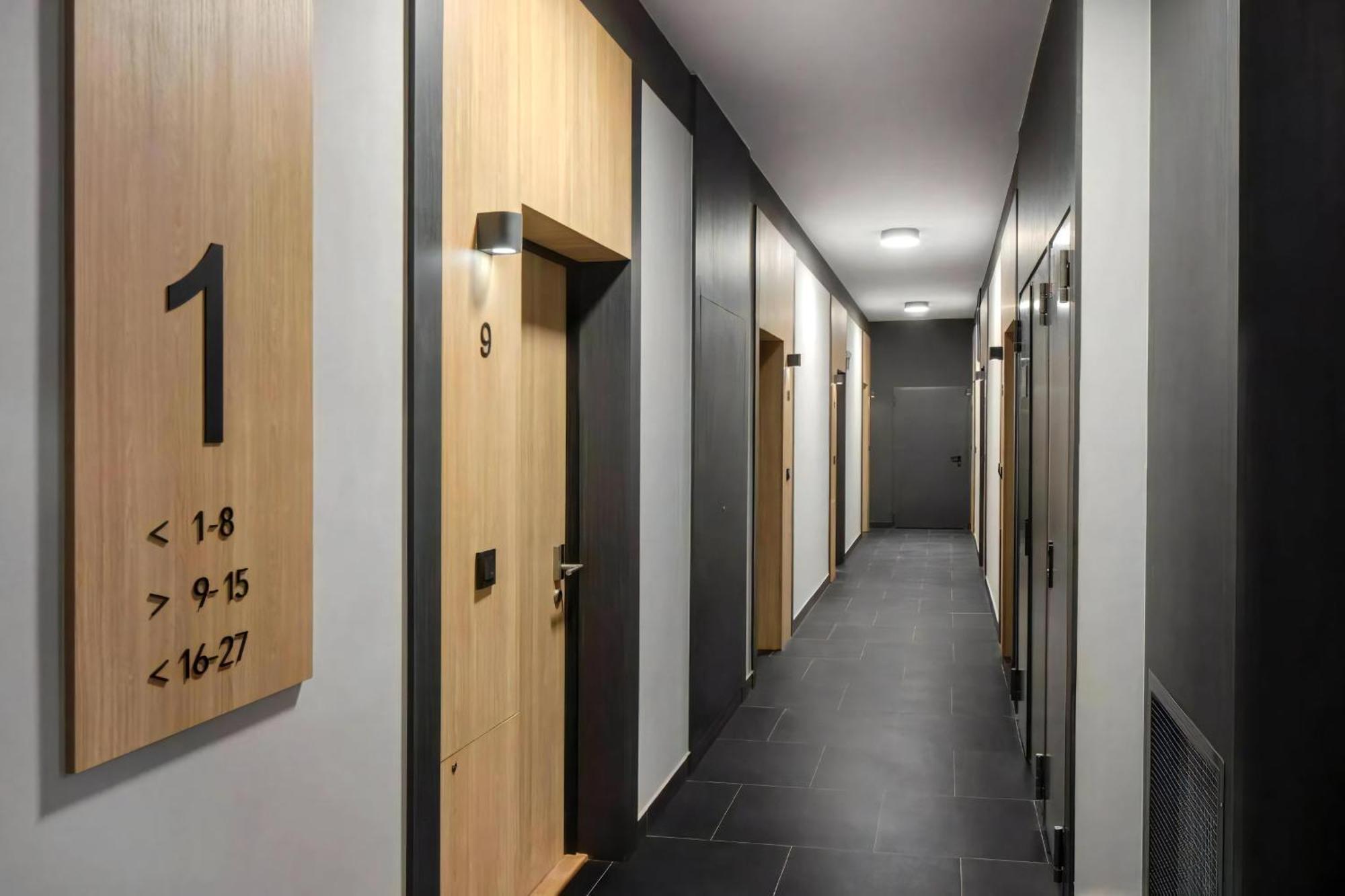 B3 Warsaw Apartments Εξωτερικό φωτογραφία